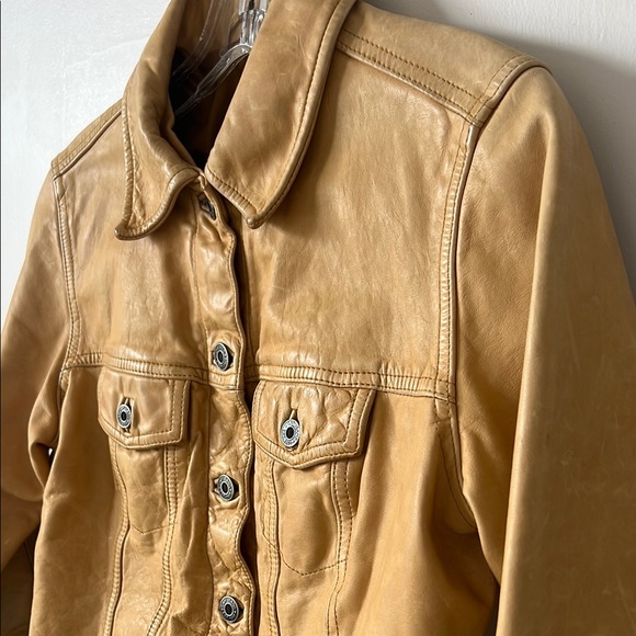 Vintage GAP Tan Leather Jacket - Picture 5 of 8
